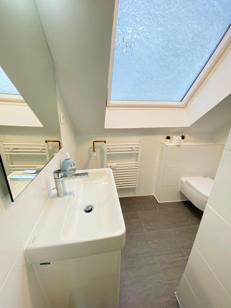 Cute Apartment - Detmold City Center - Large Kitchen, Bath, South Facing Balcony - Free Parking And Wifi Ngoại thất bức ảnh
