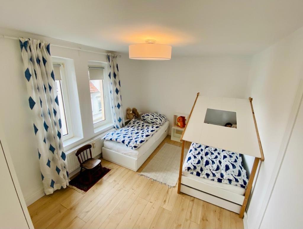 Cute Apartment - Detmold City Center - Large Kitchen, Bath, South Facing Balcony - Free Parking And Wifi Ngoại thất bức ảnh